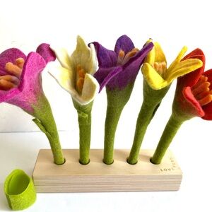 NEW Lovevery  Partial Kit, Felt Flowers in a Row for 25, 26. & 27